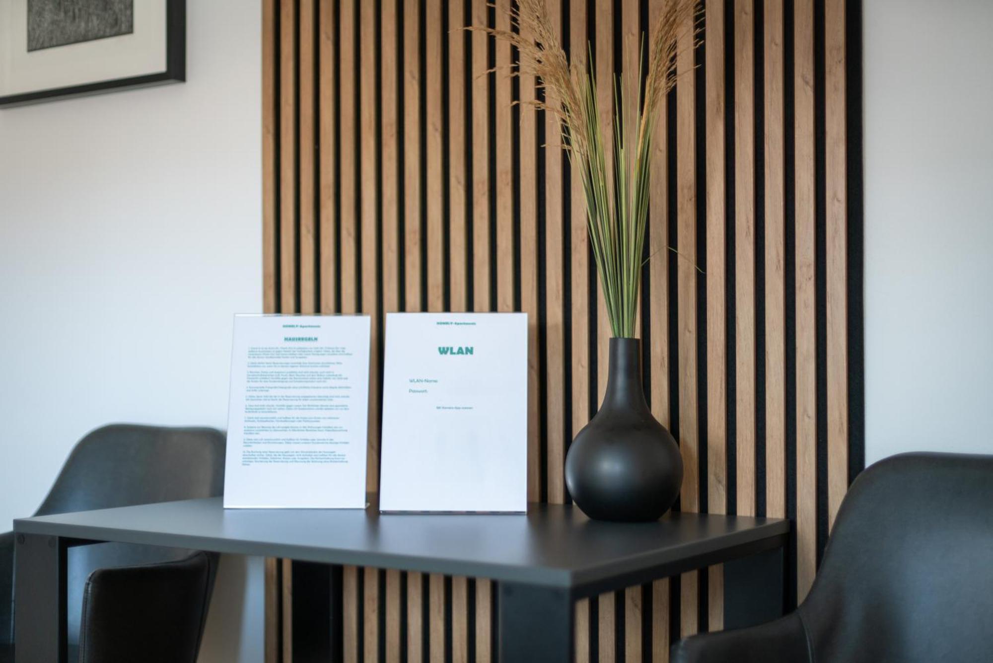 Homely-Apartment Manhattanart, Zentral, Parkplatz, Billard,Ps4, Dart, Balkon Bielefeld Eksteriør billede